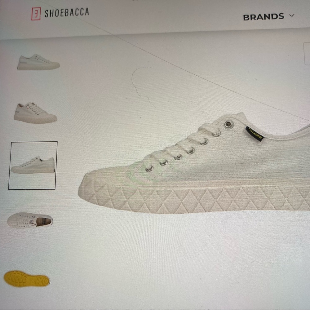 Vegan heritage vulcanized French unisex canvas tennis shoes. Great for summer.